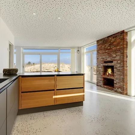 Feriehus In With House Sea View